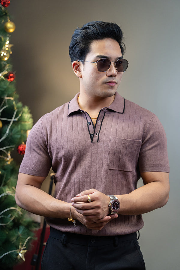 Textured short sleeve polo shirt